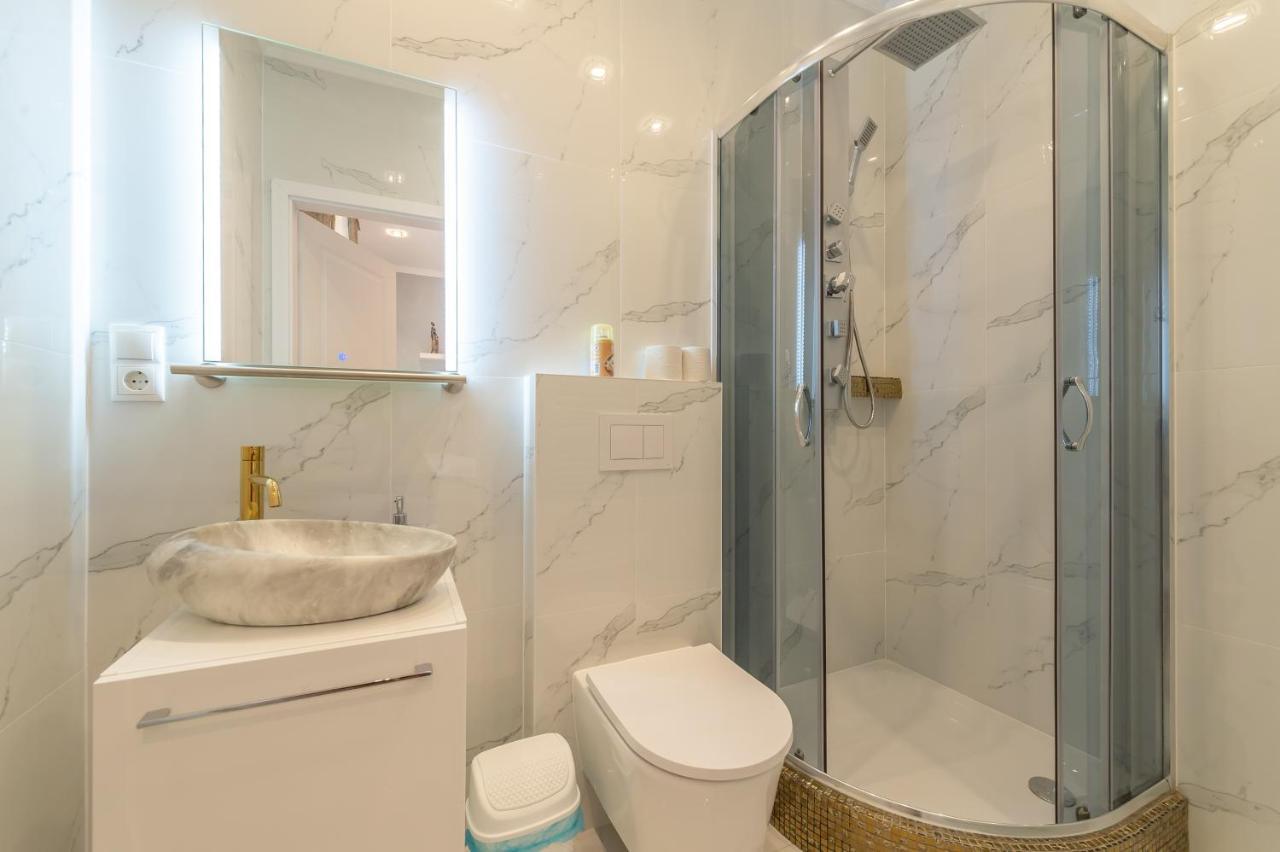 Cool Boutique Apartments - Leopoldstadt เวียนนา ภายนอก รูปภาพ